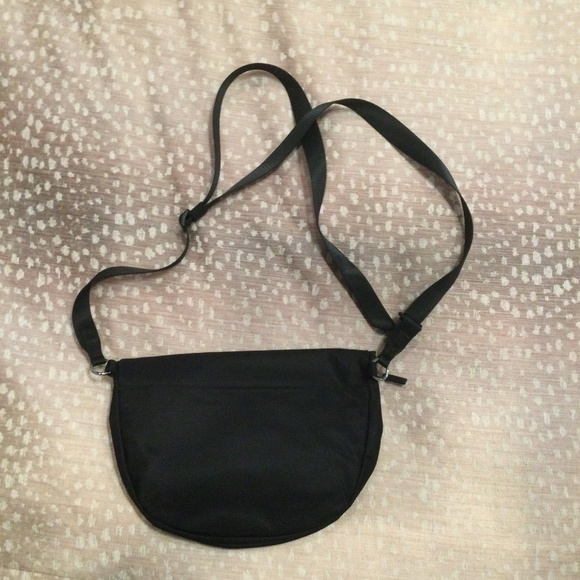 Lululemon All Night Festival Bag 5L Black Gold - Picture 4 of 4